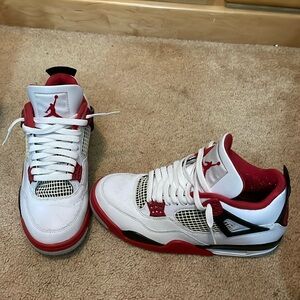 Air Jordan 4 Fire Red